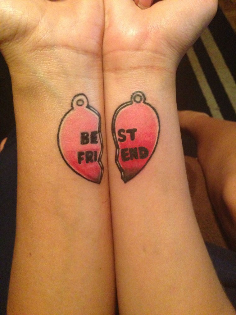 Парные тату для подруг: символ дружбы и единства 1